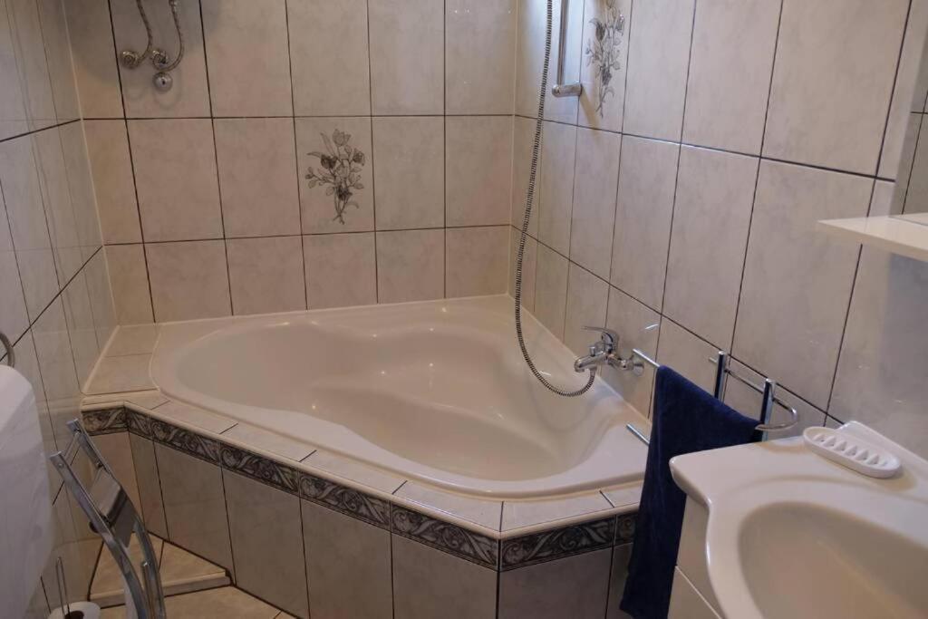 Apartman Carsko Rijeka Exteriör bild